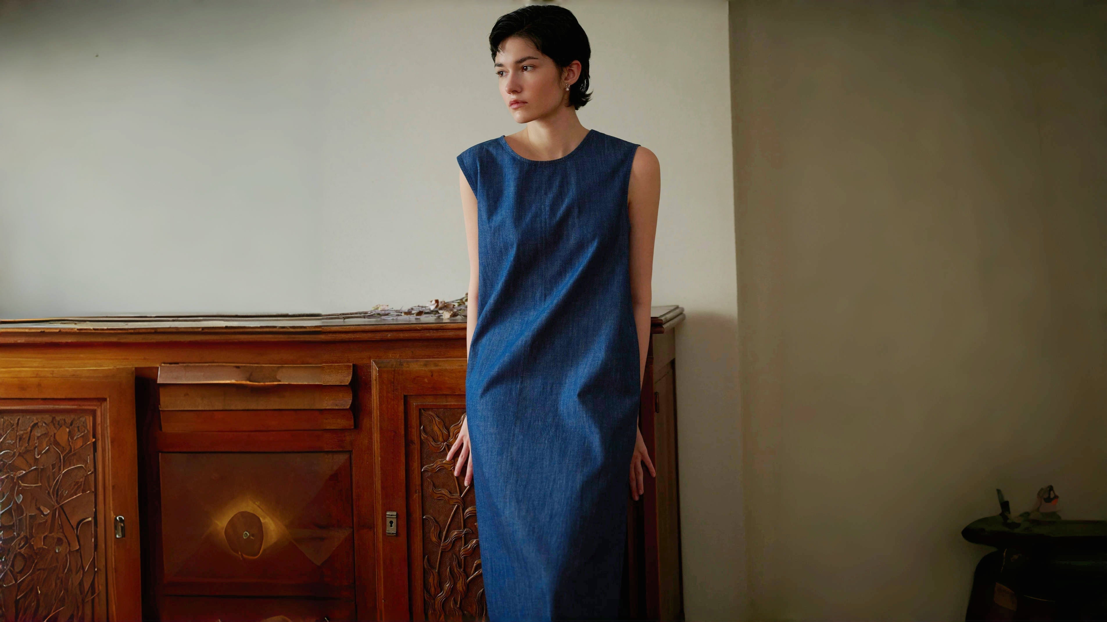 Gifting Style: 5 Fashionable Yet Practical Gifts She'll Actually Wear