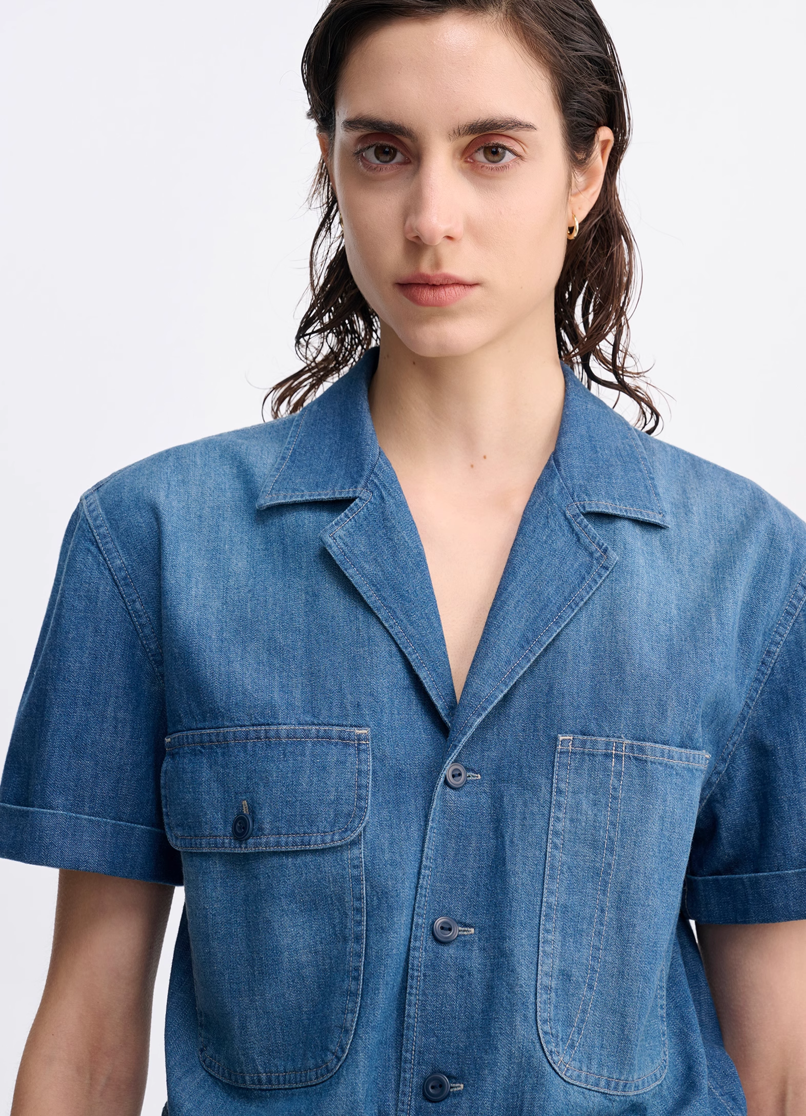 Collared Button-Down Short Sleeve Denim Shirt