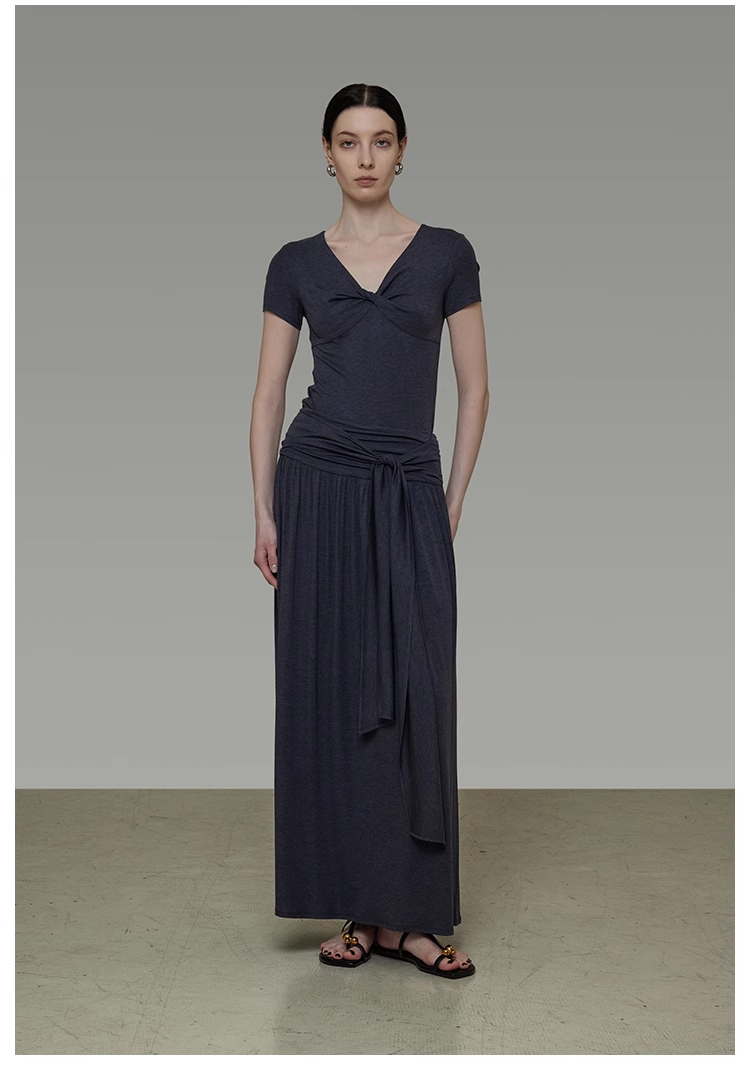 Knotted V-Neck Knit Tee & Draped Slim Skirt Set