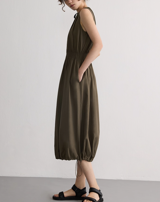 Halter Neck Tie-Front Sleeveless Maxi Dress