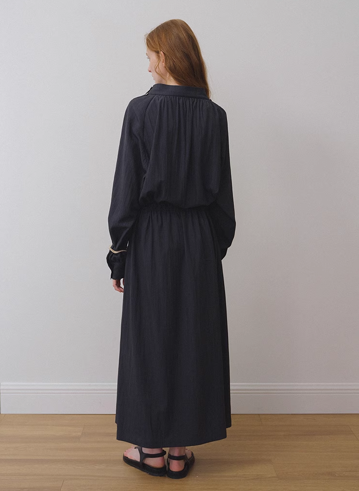 Vintage-Inspired Puff Sleeve Midi Dress