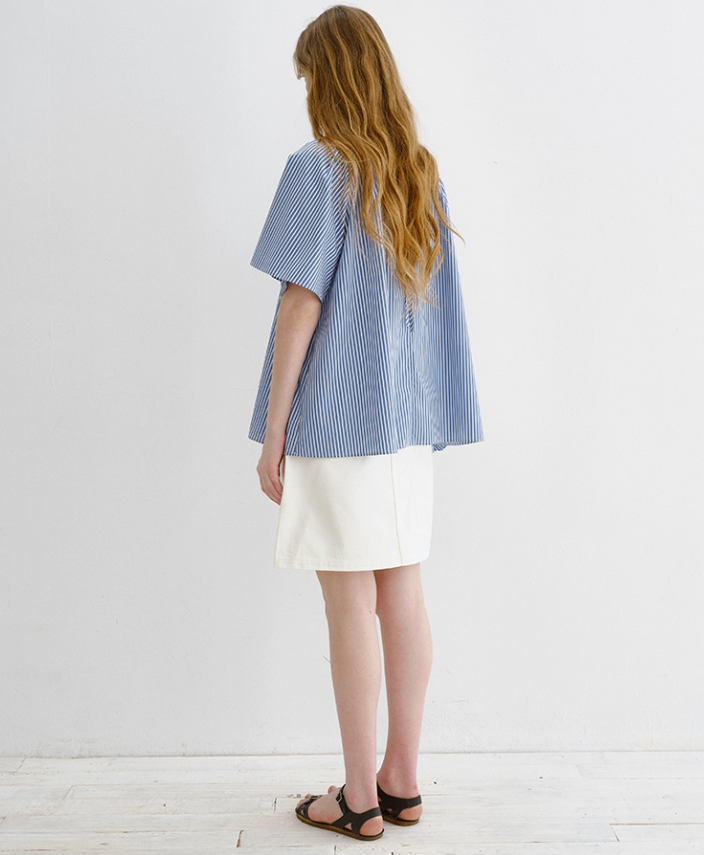 Pleated Neckline Short Sleeve Blouse