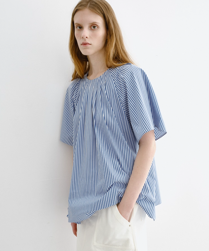 Pleated Neckline Short Sleeve Blouse